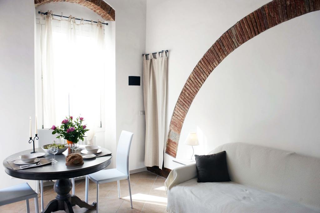 Roommo Beccaria Florence Chambre photo